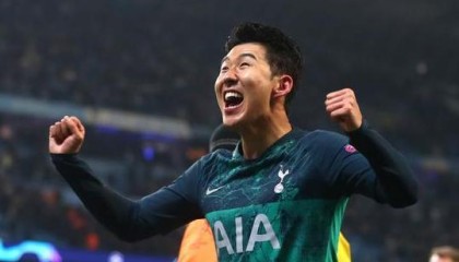  热刺惨败曼城，孙兴慜状态持续低迷  