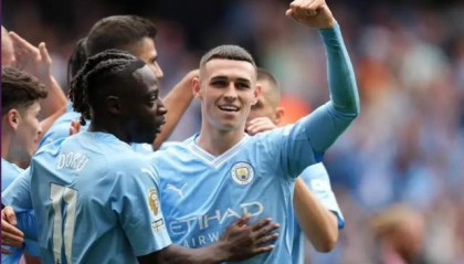  德布劳内伤愈复出，助攻帽子戏助曼城大胜  