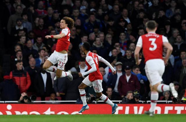  阿森纳逆转绝杀改写争冠形势  